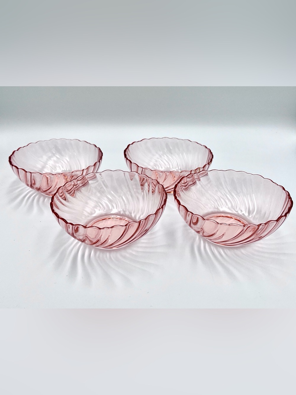 Vintage Arcoroc France Rosaline Pink Swirl Glass Dessert Bowls - (Set of 4)